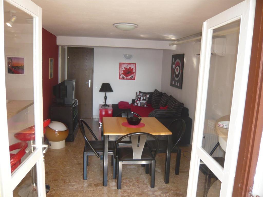 G&B Apartments Трогир Экстерьер фото