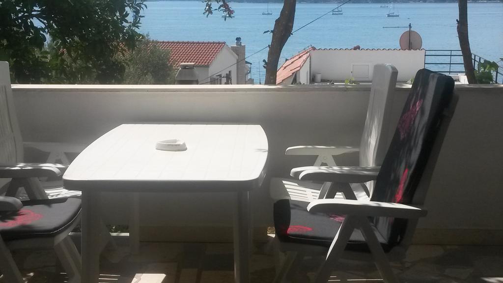 G&B Apartments Трогир Экстерьер фото
